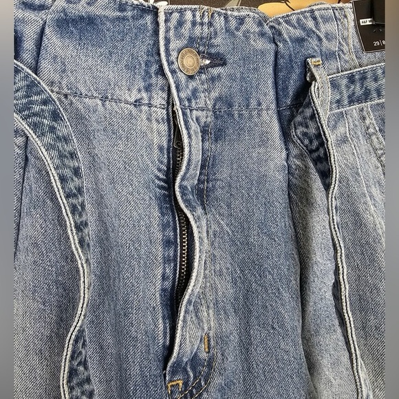 A&F Ultra High Rise Paper-bag Waist Mom Jean Women Size 29 (Short) 80s 90s Style - Picture 4 of 9